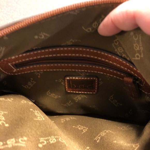 b.o.c. Gray, Cream, & Brown Crossbody / Shoulder Purse, Multiple Pockets - Picture 6 of 6